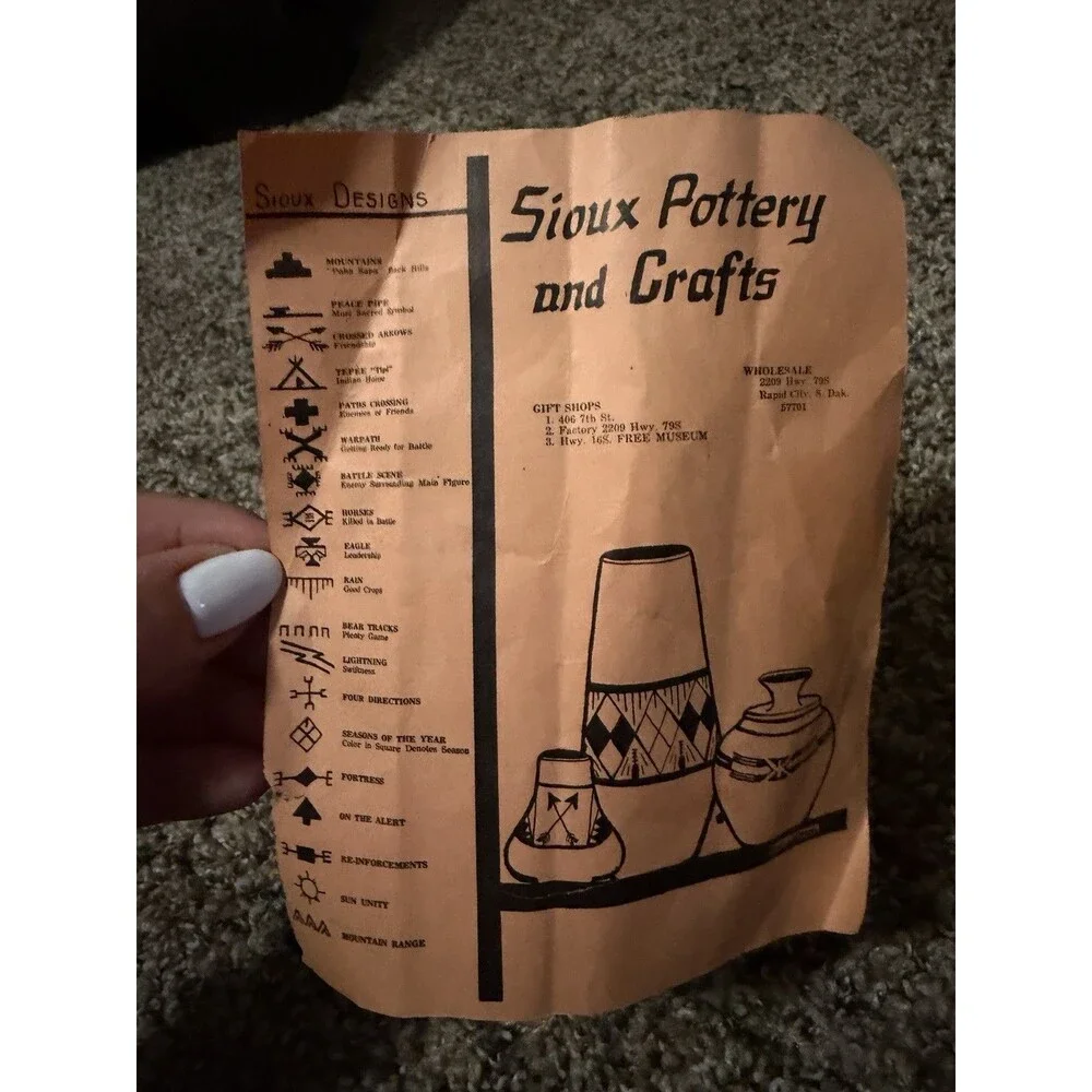 Vintage Sioux Pottery Janis Hand Painted Native American Vase w/ Brochure
